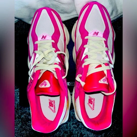 ⚡️NEW⚡️New Balance 9060 (Fuchsia Pink), Men’s Size 13 / Women’s Size 14.5